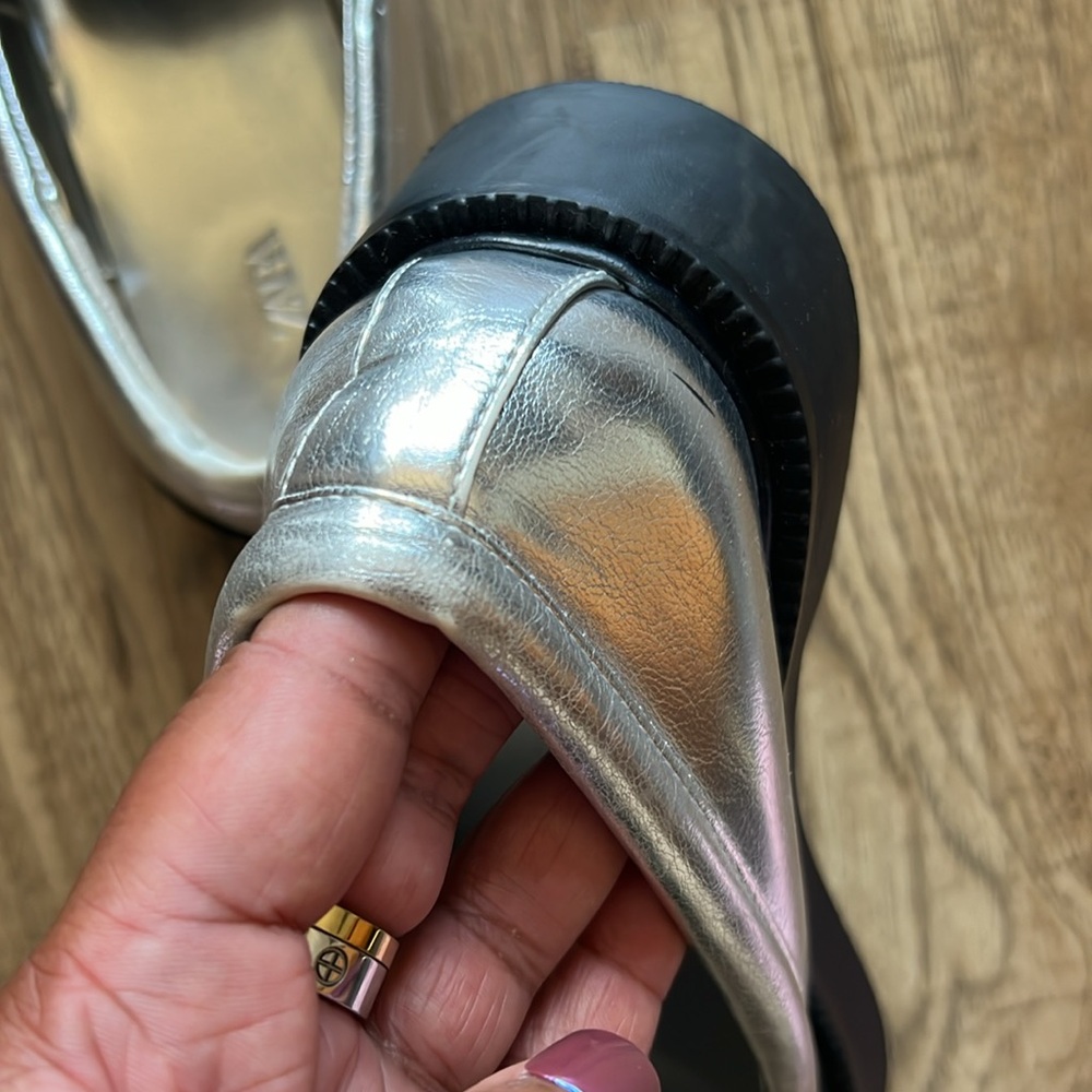 NWOT Zara Silver Metallic Loafers Size 42 or 11 (US) - Picture 7 of 11